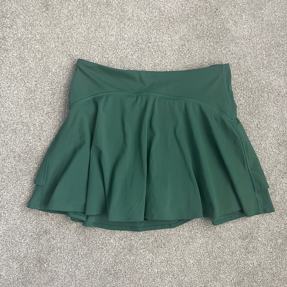 LIKE NEW Old Navy Powersoft Active Green Women's Skort